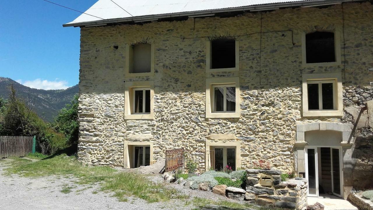 D'hotes Du Villaret