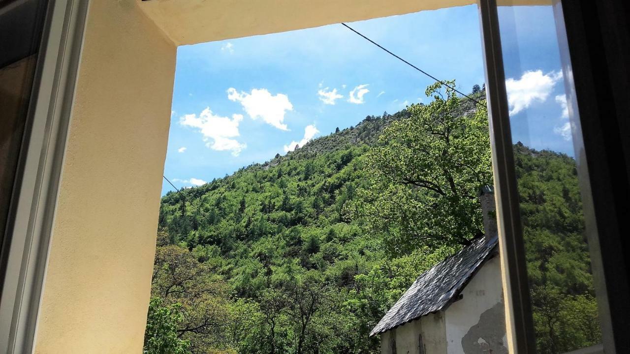 D'hotes Du Villaret * Saint-Vincent-les-Forts